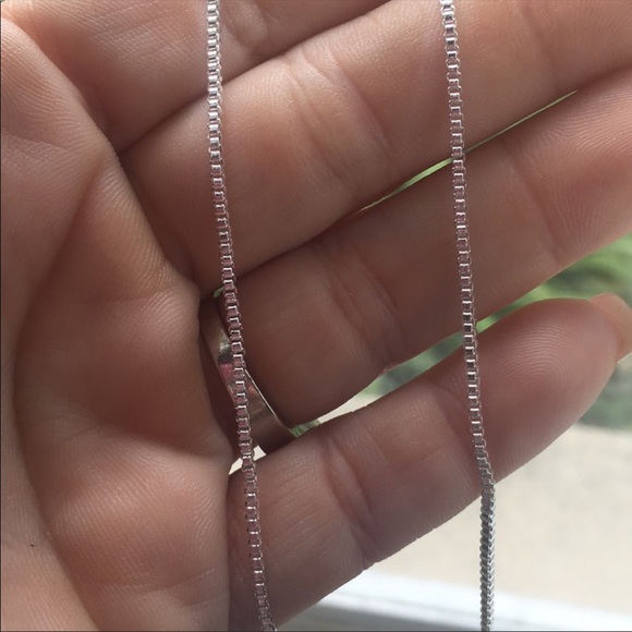 Beautiful 18” sterling silver box chain! NWOT - Picture 2 of 4